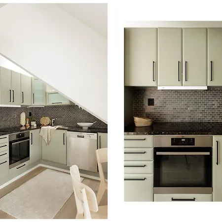 Relaxed With A View *